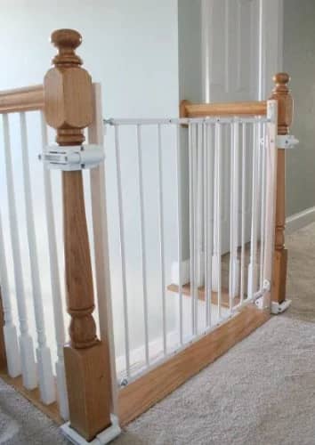 No-Drill Baby Gate: