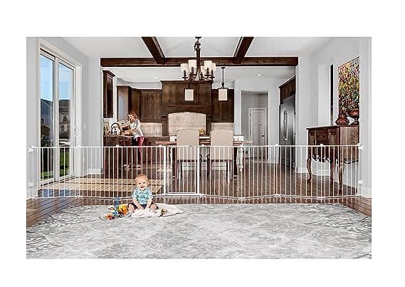 Regalo 192-Inch Super Wide Adjustable Baby Gate